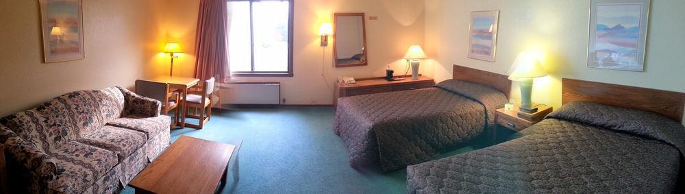 Shawano Four Seasons Resort מראה חיצוני תמונה