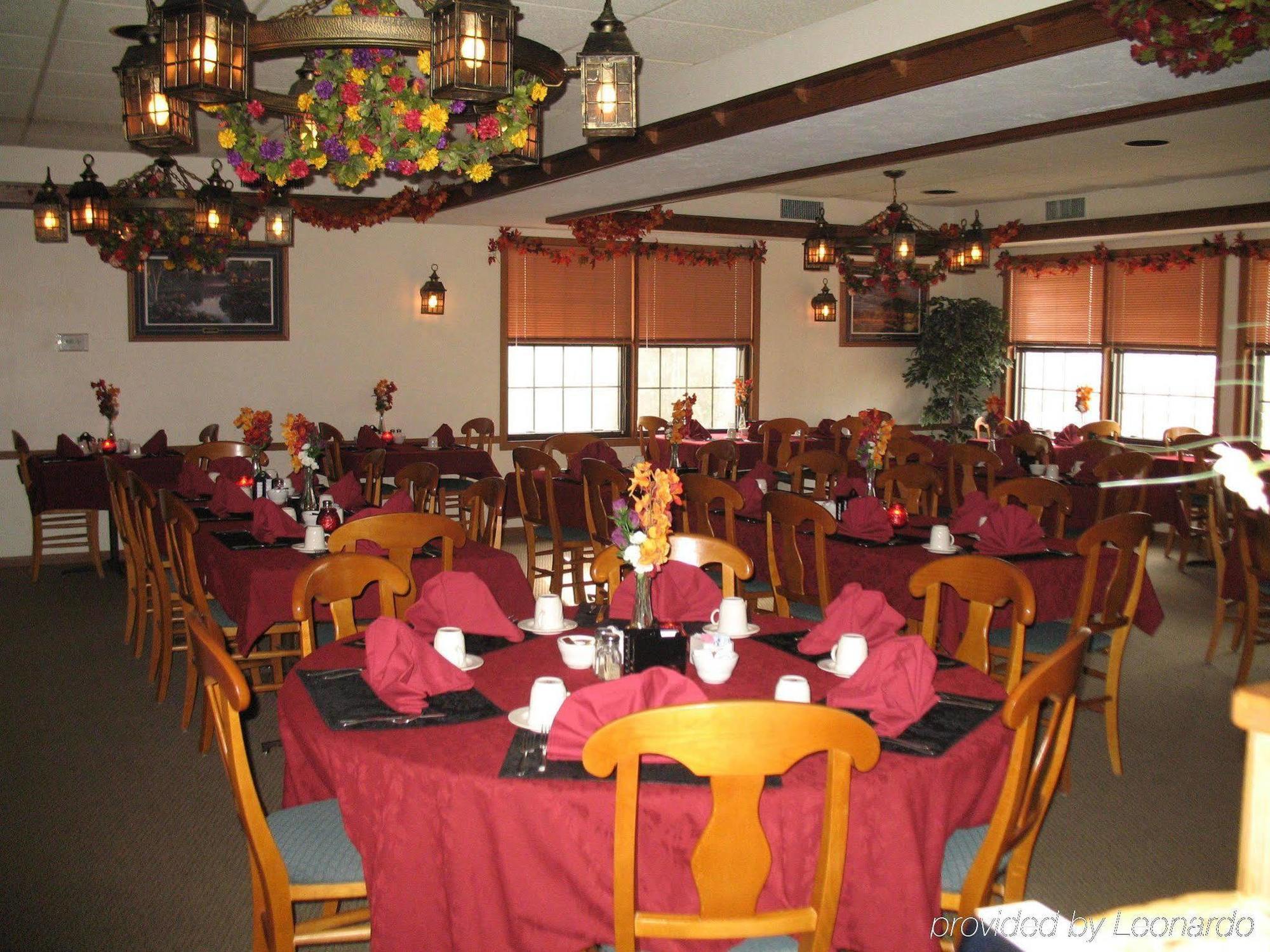 Shawano Four Seasons Resort מסעדה תמונה